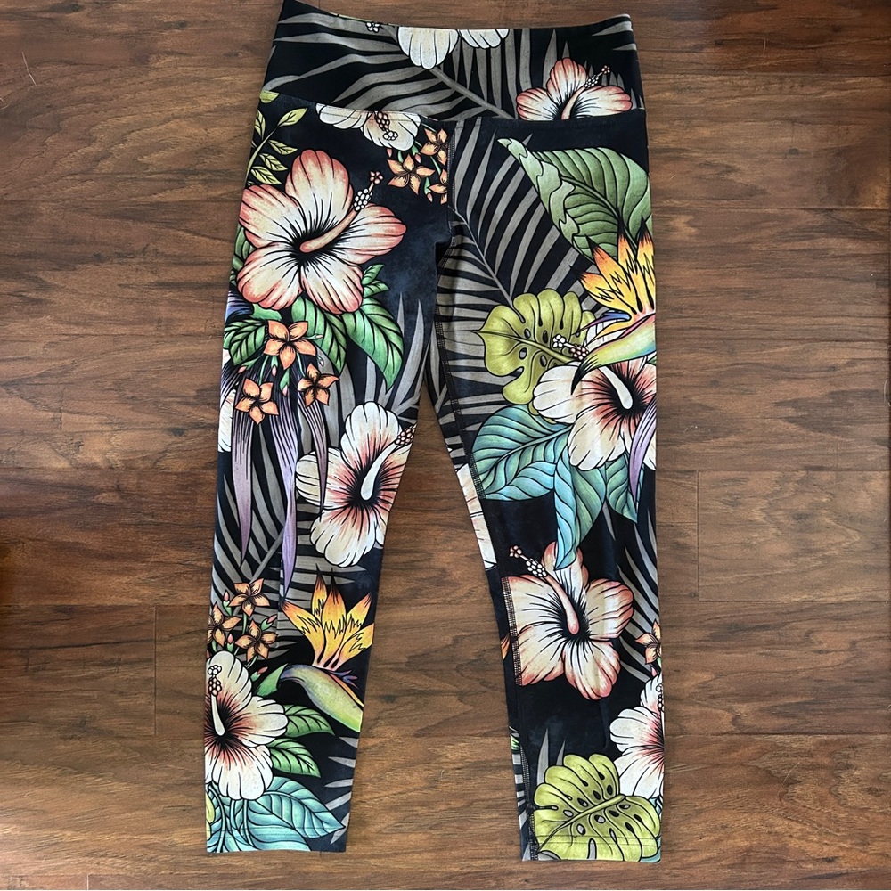 Capri Werkshop Triathalon Tropical Print Leggings